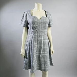 So size 15 dress R9